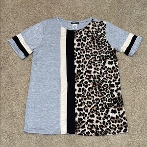 BNWOT boutique women’s blouse. Gray and Leopard Print. Very slimming! Small.